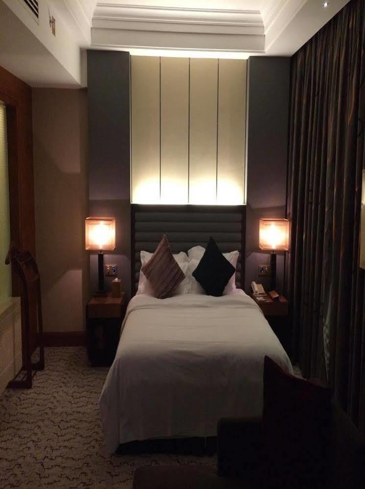 King Century Hotel Zhongshan  Exterior photo