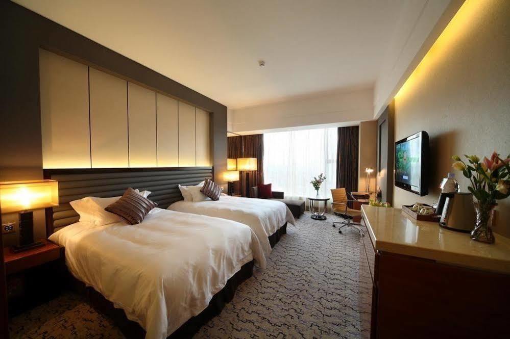 King Century Hotel Zhongshan  Exterior photo