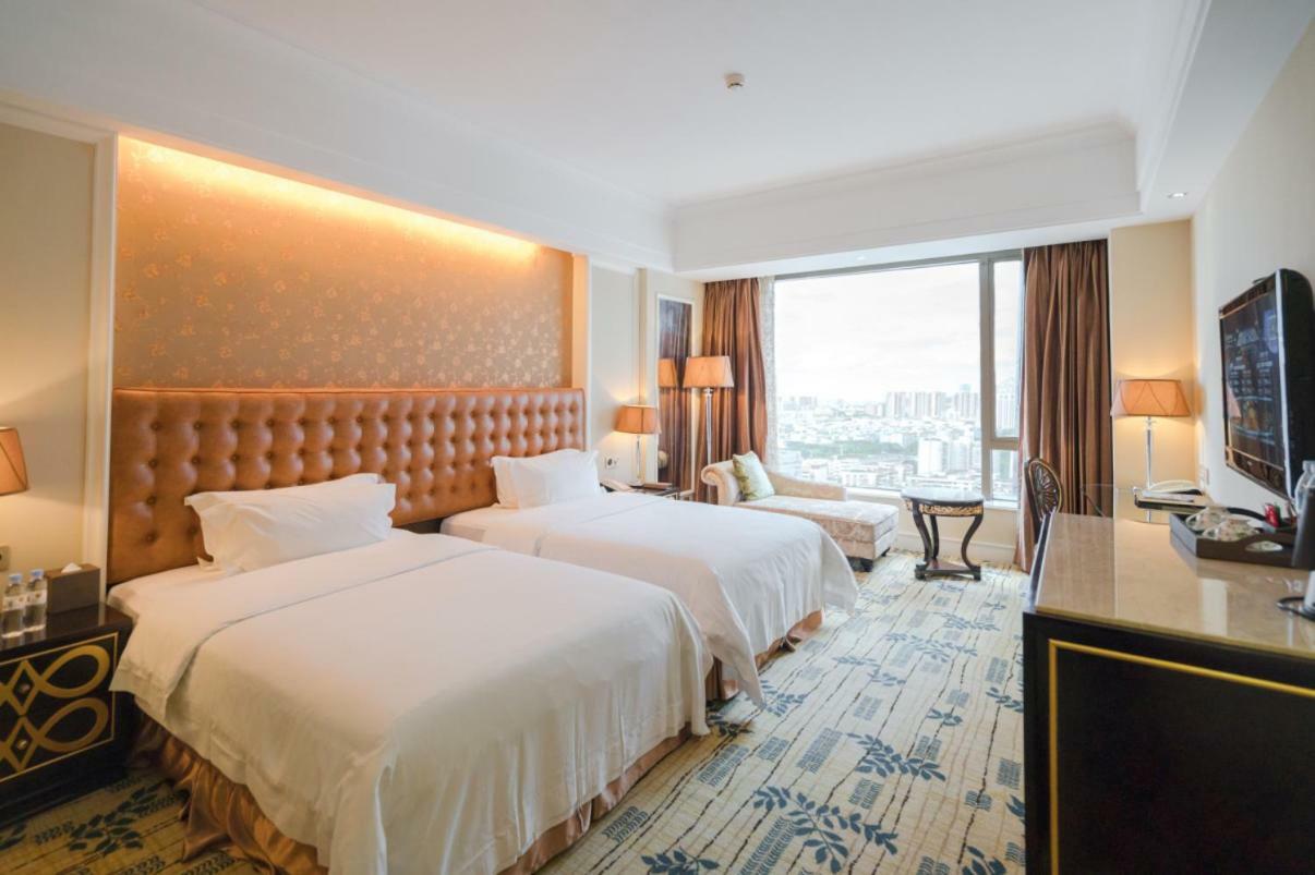 King Century Hotel Zhongshan  Exterior photo