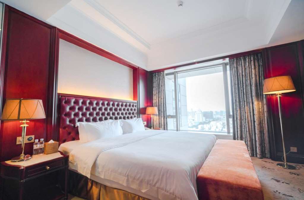 King Century Hotel Zhongshan  Room photo