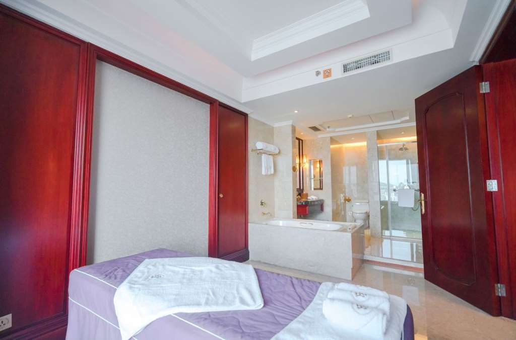 King Century Hotel Zhongshan  Room photo