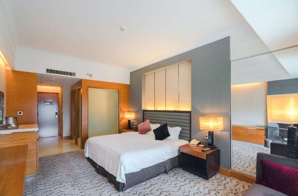 King Century Hotel Zhongshan  Room photo